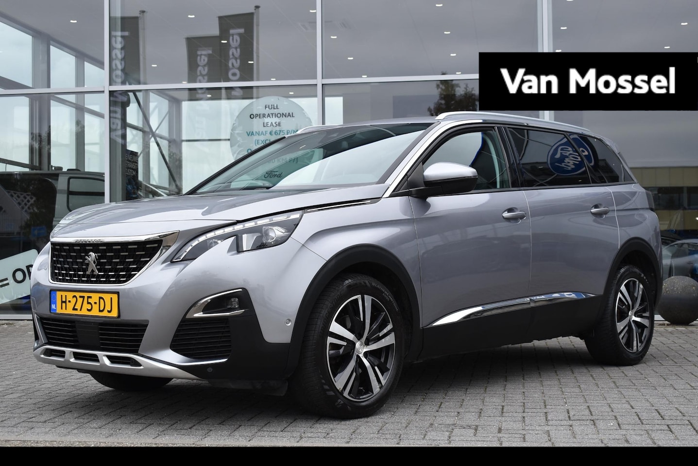 Peugeot 5008 - 1.2 PureTech Allure | Automaat | Climate Control | Cruise Control | Navigatie | Dodehoek D - AutoWereld.nl