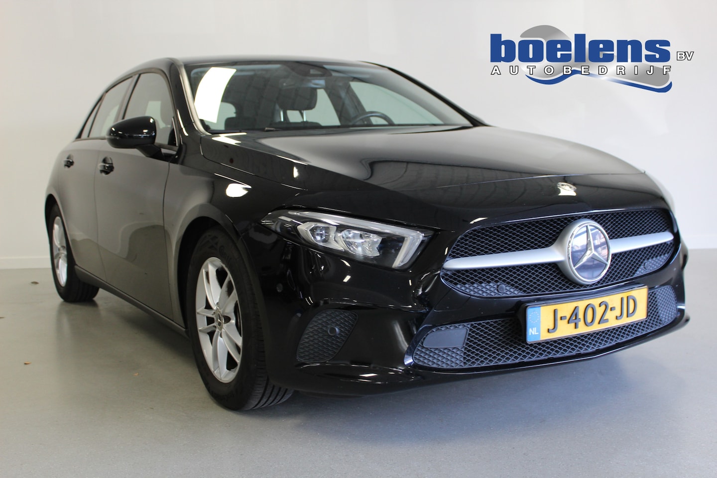 Mercedes-Benz A-klasse - 180 d Business Solution | CARPLAY | NAVIGATIE | PDC-V/A | CAMERA | 16'LMV | LED | DAB-RADI - AutoWereld.nl