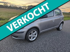 Toyota Yaris - 1.3 VVT-i Idols 5 deurs airco