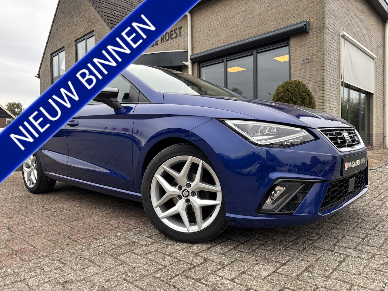 SEAT Ibiza - 5DRS 1.0 TSI FR Business Intense Full LED / Panoramadak / Carplay - AutoWereld.nl