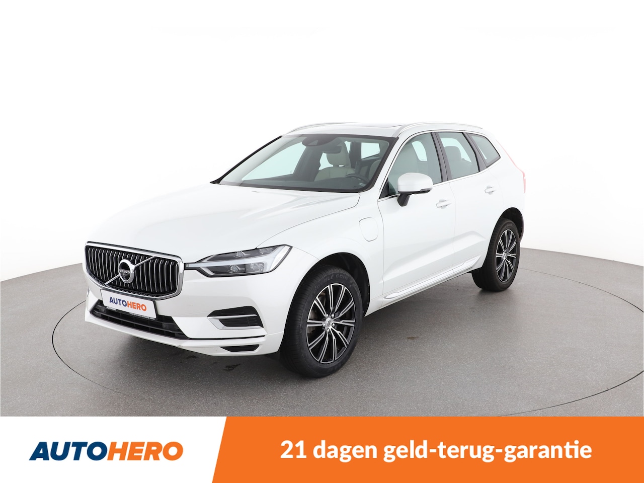 Volvo XC60 - 2.0 T8 Plug-in Hybrid Inscription AWD | RZ77423 | - AutoWereld.nl