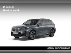 BMW X1 - xDrive30e M-Sport | Trekhaak | Harman Kardon | CoPilot | Head-Up Display | Actief stoelen