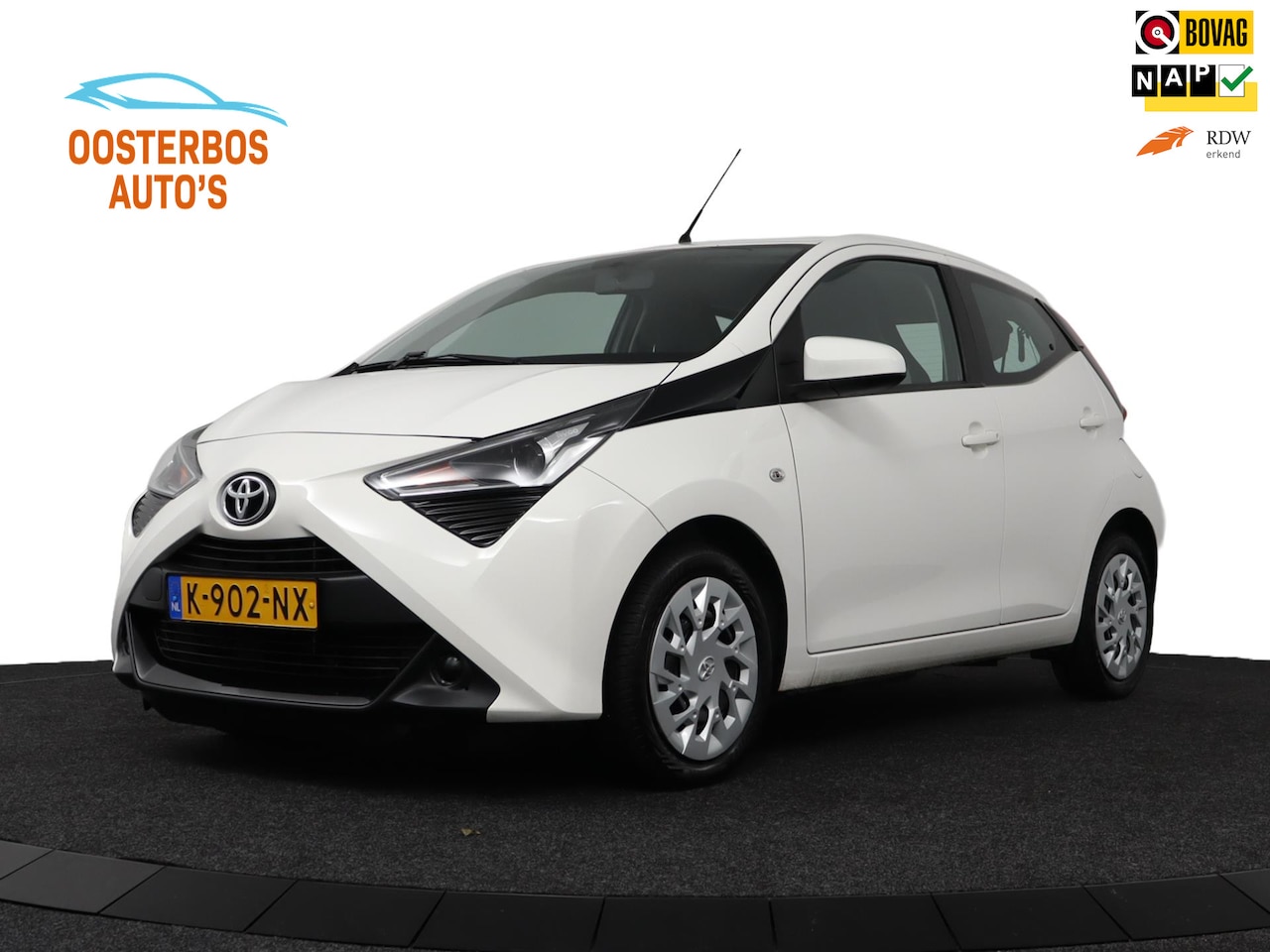 Toyota Aygo - 1.0 VVT-i x-play - Camera/Carplay/Airco/Blue tooth - AutoWereld.nl