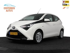 Toyota Aygo - 1.0 VVT-i x-play - Camera/Carplay/Airco/Blue tooth