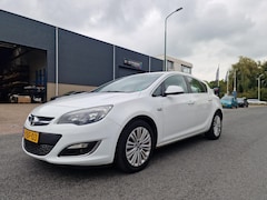 Opel Astra - 1.4 Design Edition CRUISE 2 X SLEUTELS