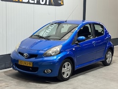 Toyota Aygo - 1.0-12V Dynamic Blue