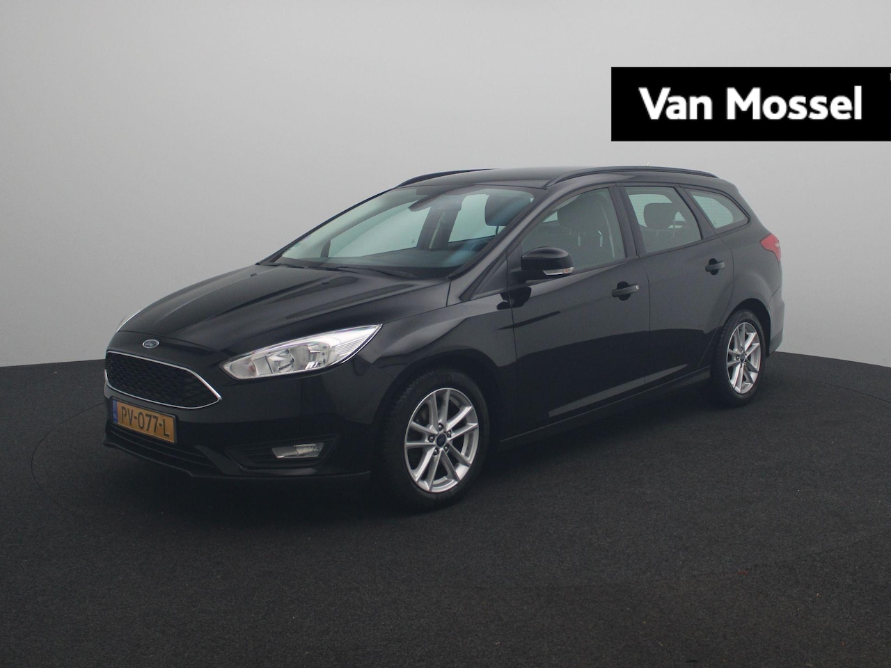 Ford Focus Wagon - 1.0 Lease Edition | Navi | Climate Control | Trekhaak | Cruise Control | - AutoWereld.nl