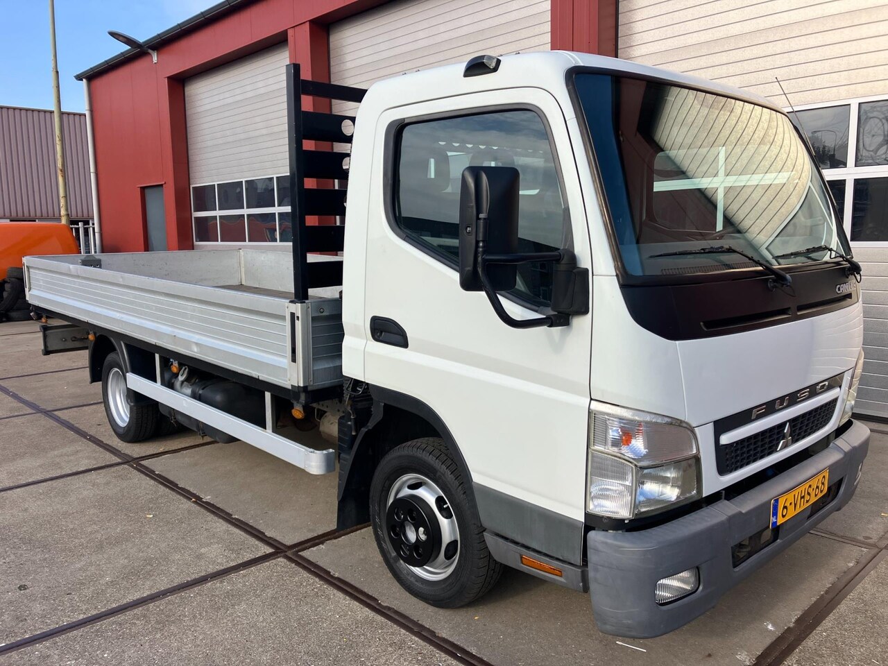 Mitsubishi Canter - 3C15 3.0 DI 335 Open Laadbak - AutoWereld.nl