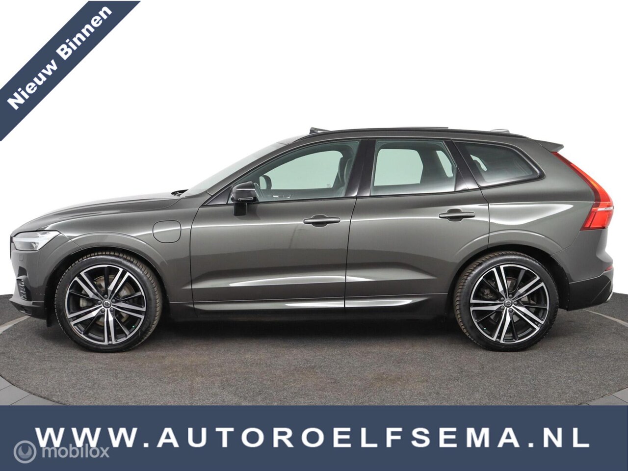 Volvo XC60 - 2.0 Recharge T6 AWD R-Design|Trekh|ACC|Blis|Pano|Luchtvering - AutoWereld.nl