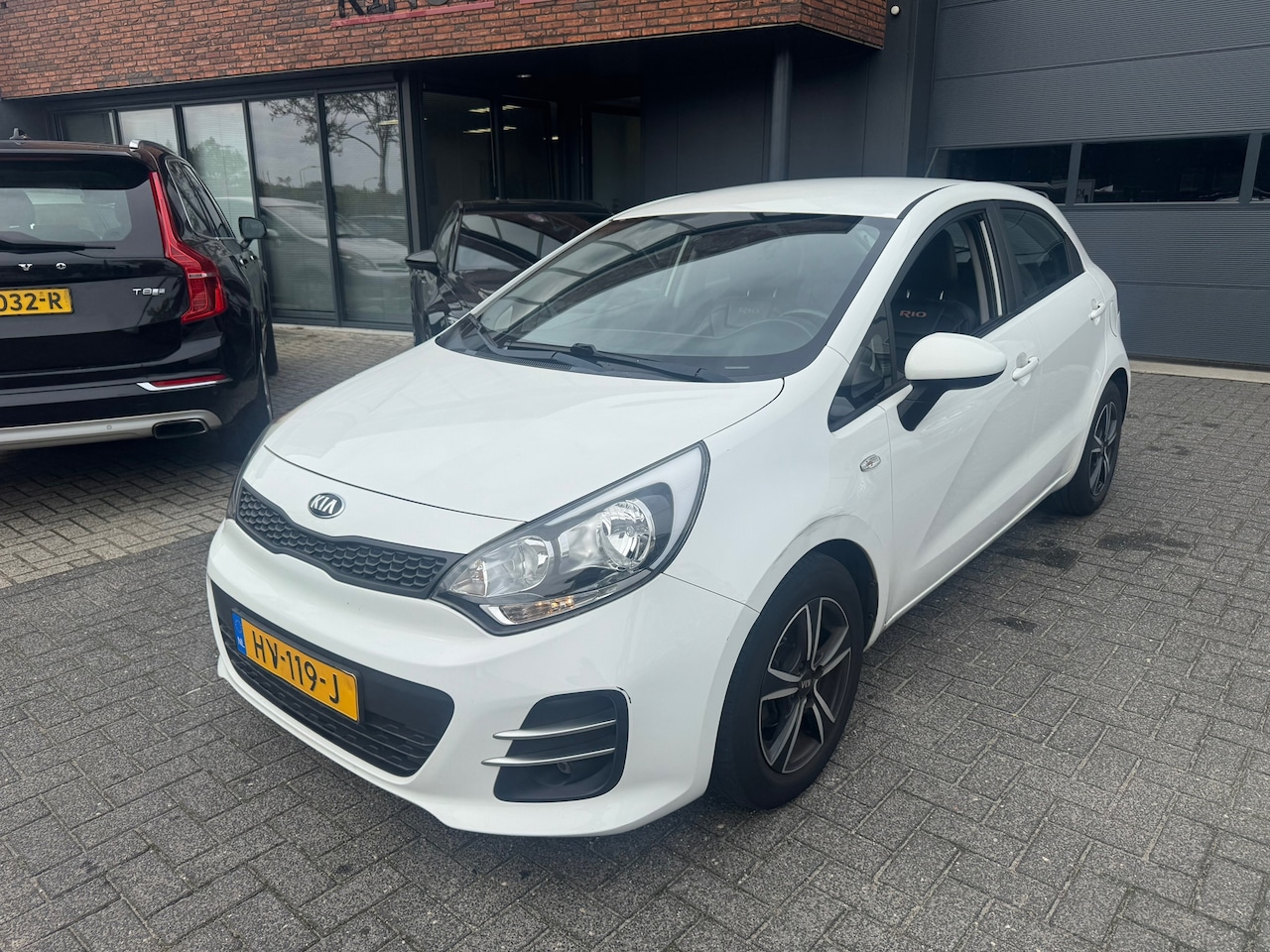 Kia Rio - 1.2 CVVT ComfortLine 5DRS AIRCO CRUISE LEDER DEALER ONDERHOUDEN ORIG NL NAP - AutoWereld.nl