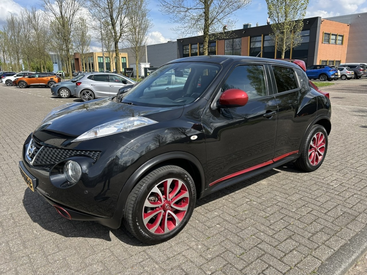 Nissan Juke - 1.6 Acenta Sport AUT CLIMA CRUISE CAMERA NAP! - AutoWereld.nl