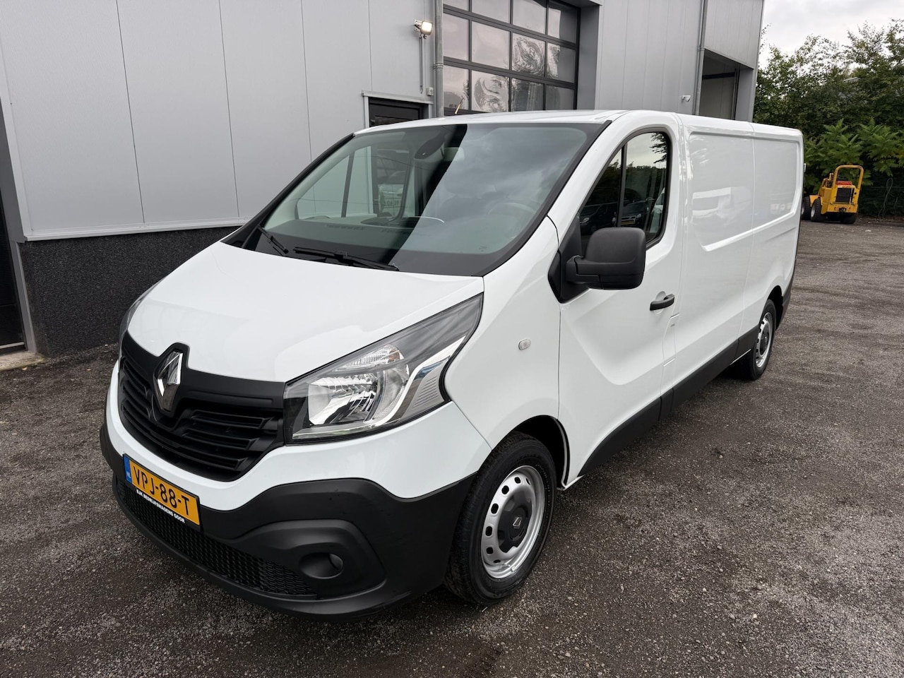 Renault Trafic - 1.6 dCi T29 120PK L2H1 Airco / Cruise Control - AutoWereld.nl