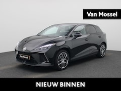 MG 4 - 4 MG4 64 kWh Luxury | Climate Control | Achteruitrijcamera | Lichtmetalen Velgen |