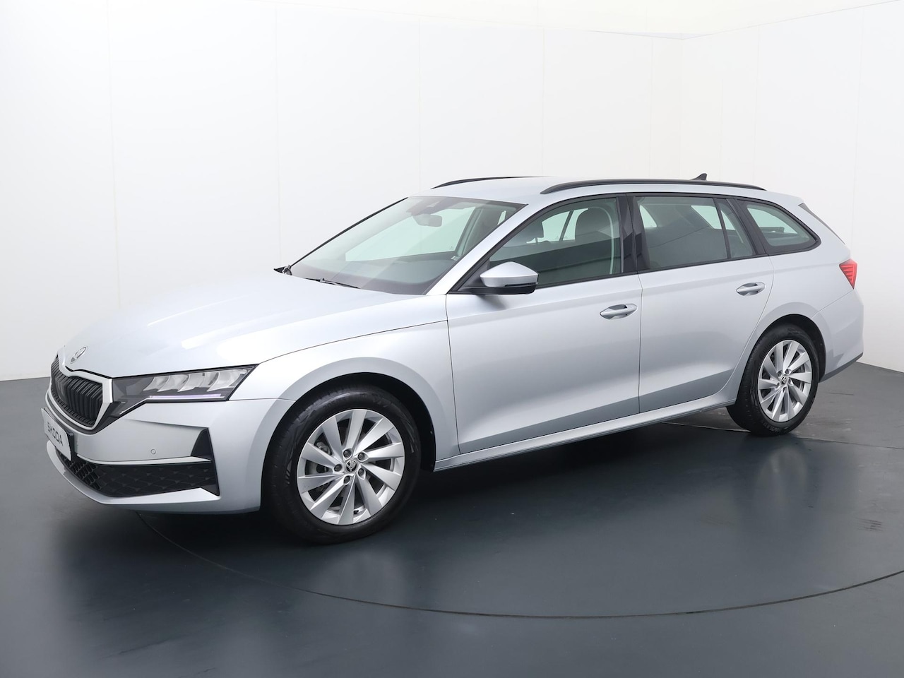 Skoda Octavia Combi - 1.5 TSI MHEV Business Edition | 115 PK | Automaat | Multifunctioneel stuurwiel | Adaptive - AutoWereld.nl