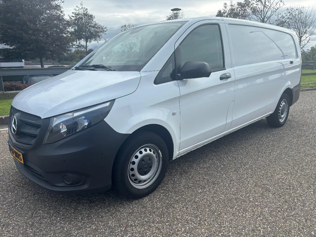 Mercedes-Benz Vito - 116CDI L3H1 Auromaat Airco Navi Trekhaak Cruisecontrol EURO 6 BPM VRIJ - AutoWereld.nl