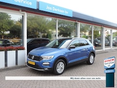 Volkswagen T-Roc - 1.5 TSI Style DSG - Camera | DAB | PDC v+a | Alarm | Trekhaak