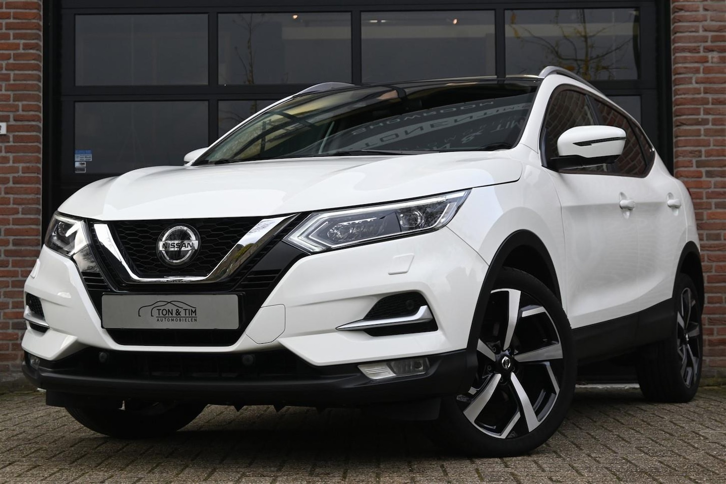 Nissan Qashqai - 1.3 DIG-T Tekna Trekhaak ProPilot 360Cam Leder '21 - AutoWereld.nl