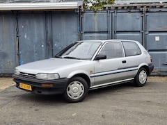 Toyota Corolla - 1.3 XL kat. | Originele auto | NAP | Rijd en schakelt top