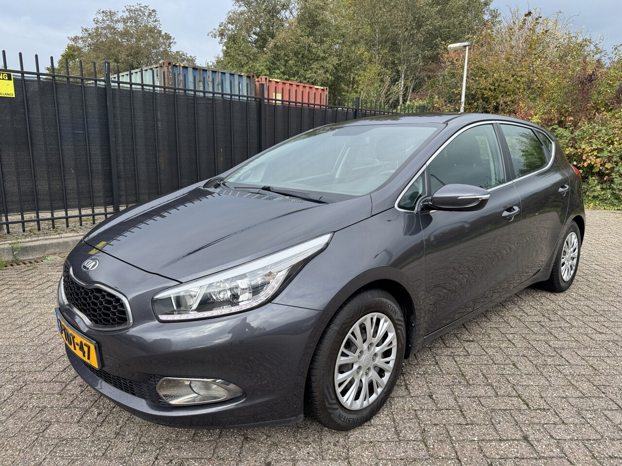 Kia Cee'd - 1.6 GDI 20th Anniversary Airco/Cruise/Trekh - AutoWereld.nl