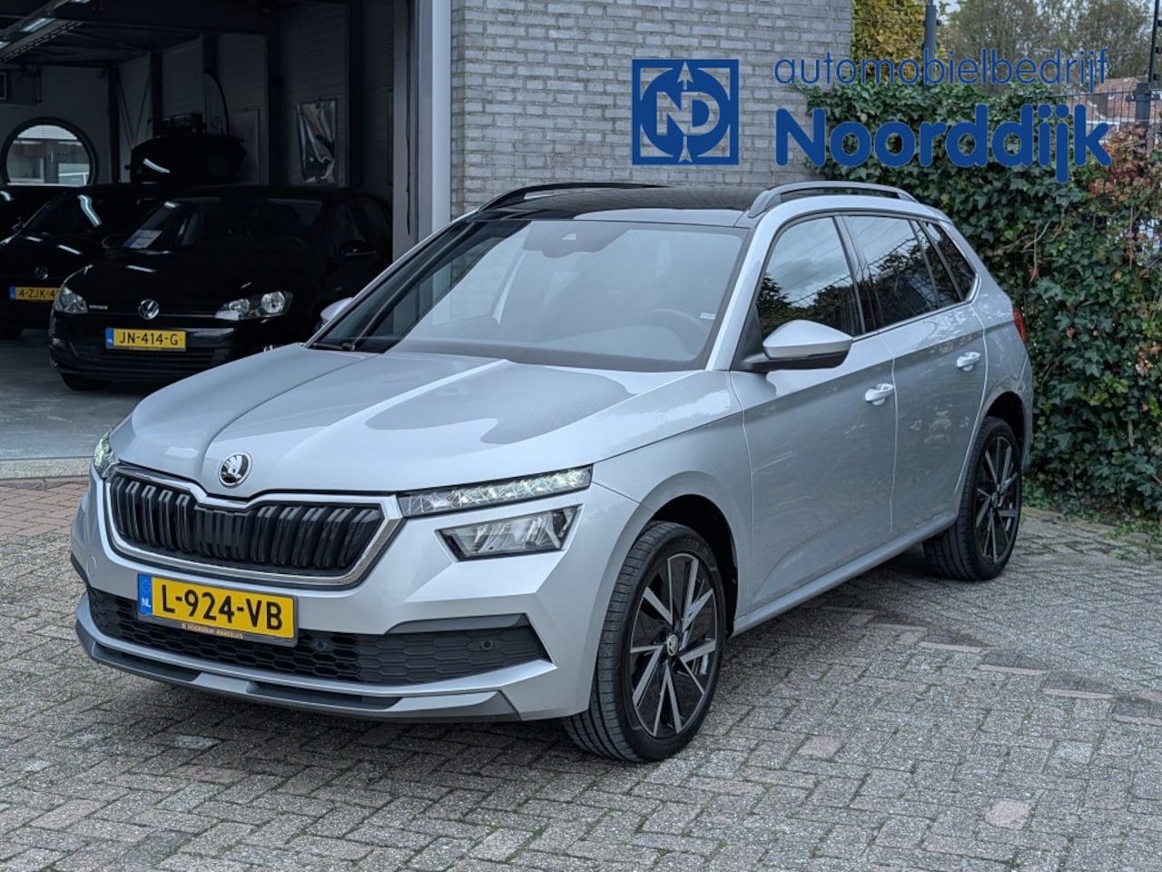 Skoda Kamiq - 1.0 TSI Sport Business 1.0 TSI Sport Business - AutoWereld.nl