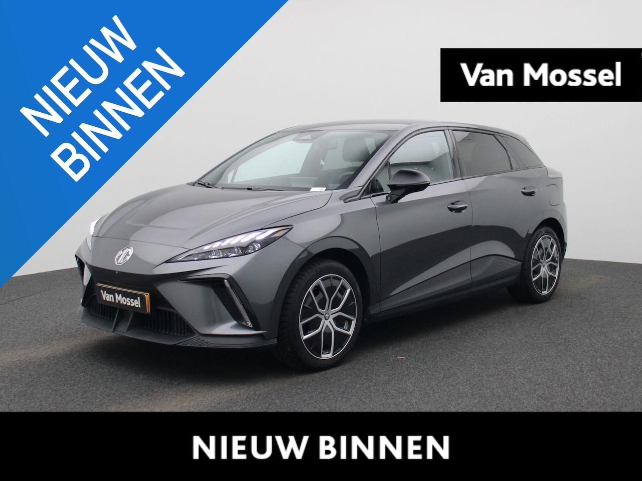MG 4 - MG4 64 kWh Luxury - AutoWereld.nl