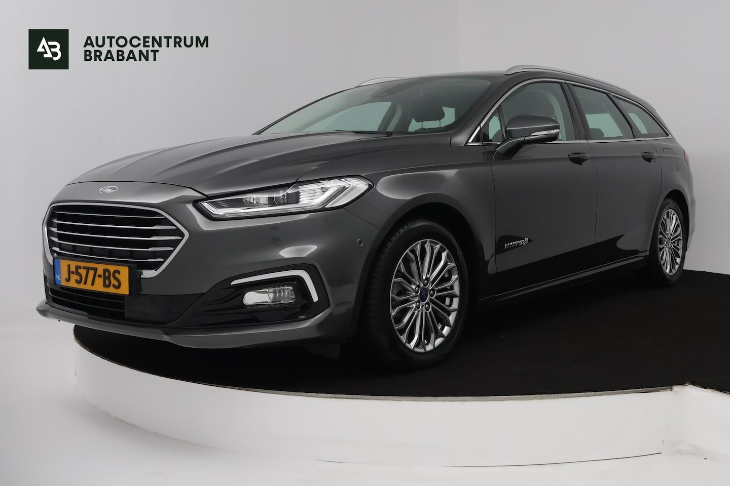 Ford Mondeo Wagon - 2.0 IVCT HEV Titanium (STOELVERWARMING, ACHTERUITRIJCAMERA, NAVIGATIE, PARKEERSENSOREN, CR - AutoWereld.nl
