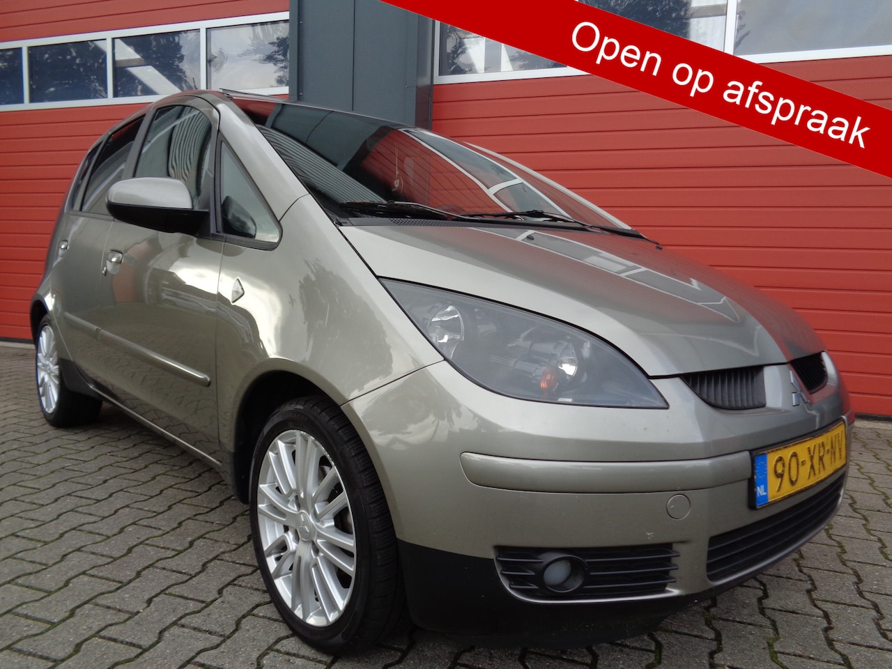 Mitsubishi Colt - 1.5 Sky 109PK Airco LMV 161Dkm NAP NL-Auto Hoge-Instap - AutoWereld.nl