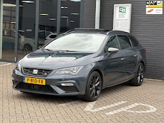 SEAT Leon ST - 1.5 TSI FR Ultimate Edition Black/150PK/Digital Cockpit/PANO-DAK/NETTE STAAT