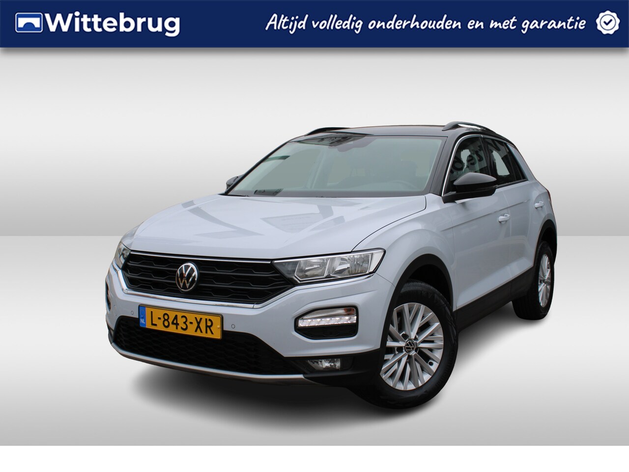 Volkswagen T-Roc - 1.0 TSI 110pk Style / Navigatie / LM 16 inch / Airco / Parkeersensoren - AutoWereld.nl
