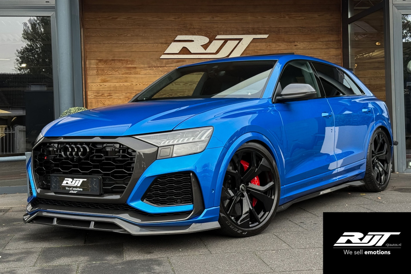 Audi RSQ8 - 4.0 **Ceramic/Carbon/Alcantara/HUD/ACC** - AutoWereld.nl