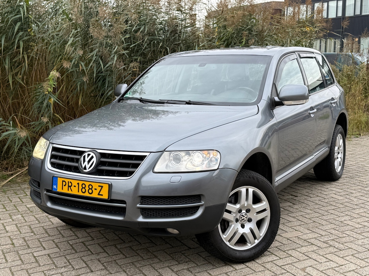 Volkswagen Touareg - 3.2 V6 EXPORT Automaat Leder Navi - AutoWereld.nl