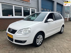 Volkswagen Polo - 1.4-16V Comfortline Airco