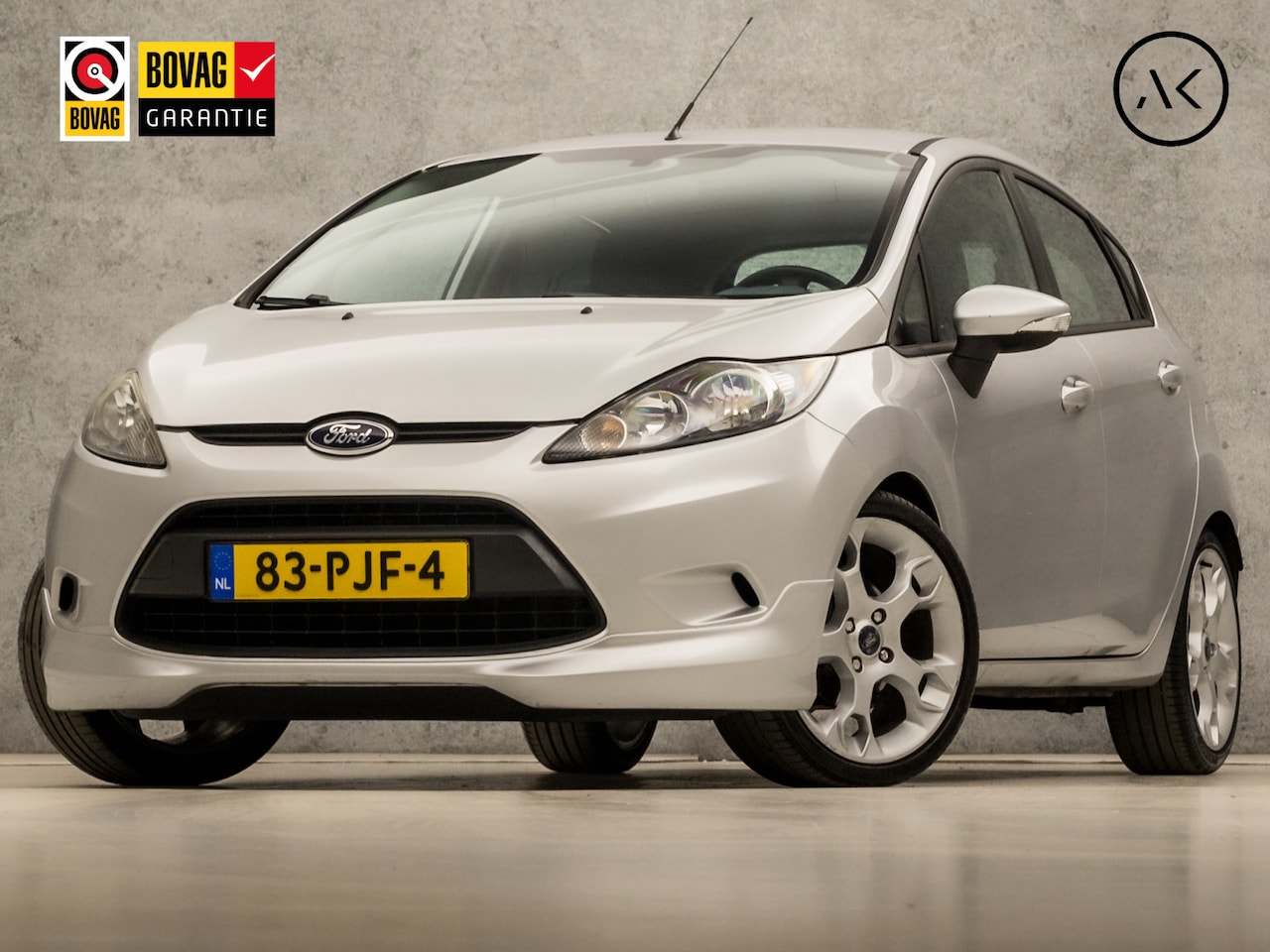 Ford Fiesta - 1.25 Sport (5 DEURS, AIRCO, MULTIFUNCTIONEEL STUURWIEL, SPORTSTOELEN, LM VELGEN, NIEUWE AP - AutoWereld.nl