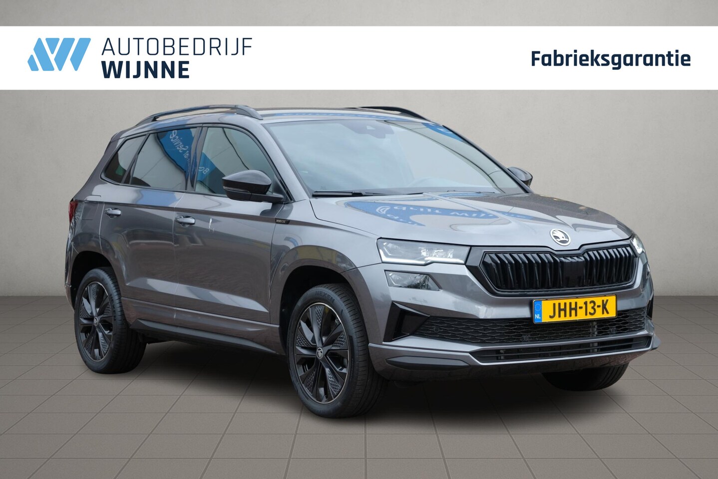 Skoda Karoq - 1.5 TSi 150pk DSG Sportline | Navi | App Connect | Climate | Adaptive Cruise | Camera | Ma - AutoWereld.nl