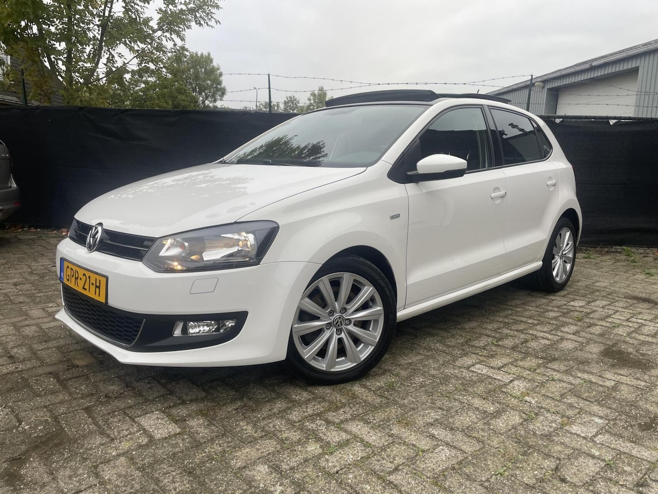 Volkswagen Polo - 1.2 TSI Highline Edition | PANORAMADAK - AutoWereld.nl
