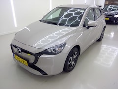 Mazda 2 - 2 1.5 SkyActiv-G 90 Centre-Line moet nog binnen komen