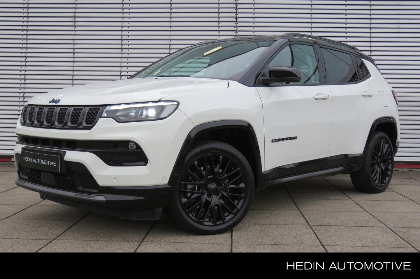 Jeep Compass - 4XE 240pk PHEV S | Luxe, Veiligheid en Vierseizoenscomfort | 360° Camera | Dodehoekdetecti - AutoWereld.nl