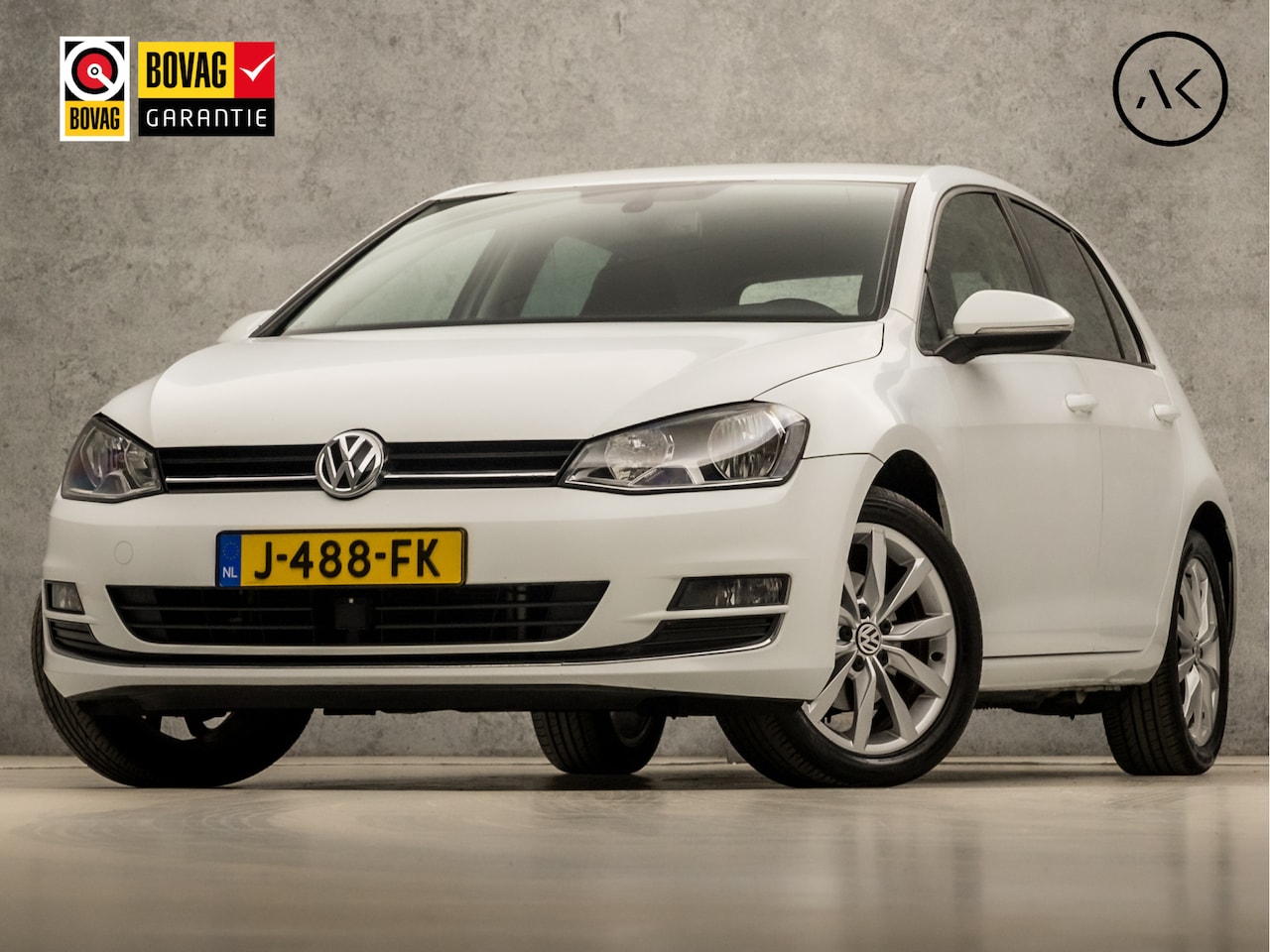 Volkswagen Golf - 1.2 TSI Sportline (NAVIGATIE, CRUISE, CLIMATE, BLUETOOTH, GETINT GLAS, SPORTSTOELEN, NIEUW - AutoWereld.nl