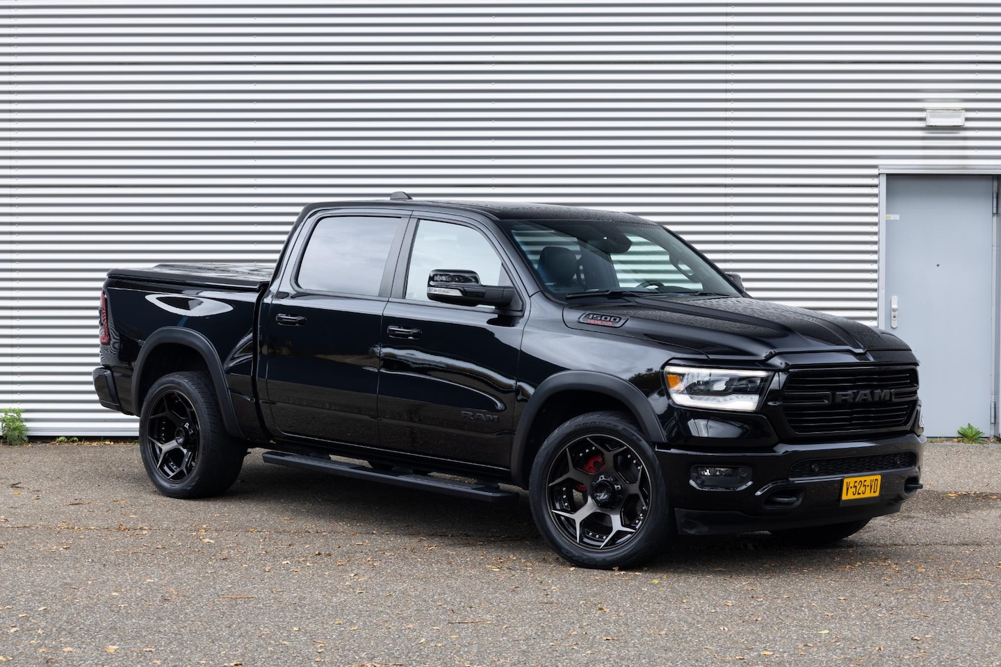 Dodge Ram 1500 - 5.7 V8 4x4 Crew Cab Big Horn - AutoWereld.nl