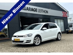 Volkswagen Golf - 1.0 TSI Connected Series
