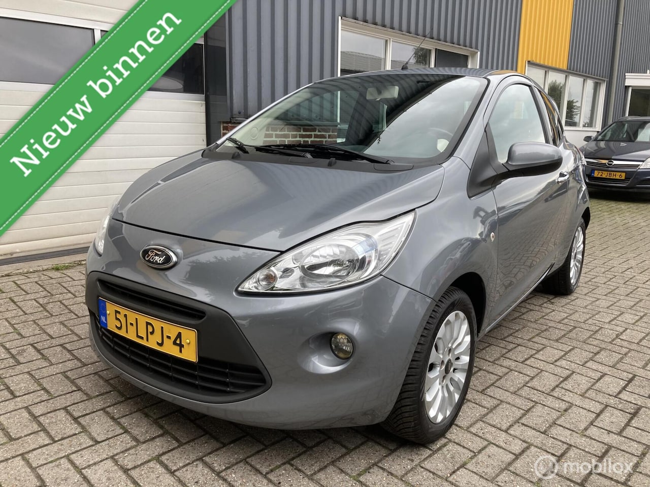 Ford Ka - 1.2 Titanium X AIRCO! NETTE AUTO! - AutoWereld.nl