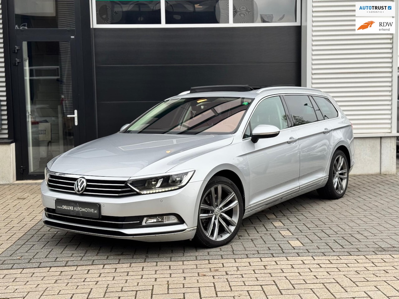 Volkswagen Passat - 2.0 TSI 4Motion Highline Business R 2.0 TSI 4Motion Highline Business R - AutoWereld.nl