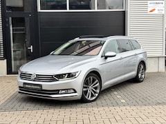 Volkswagen Passat - 2.0 TSI 4Motion Highline Business R