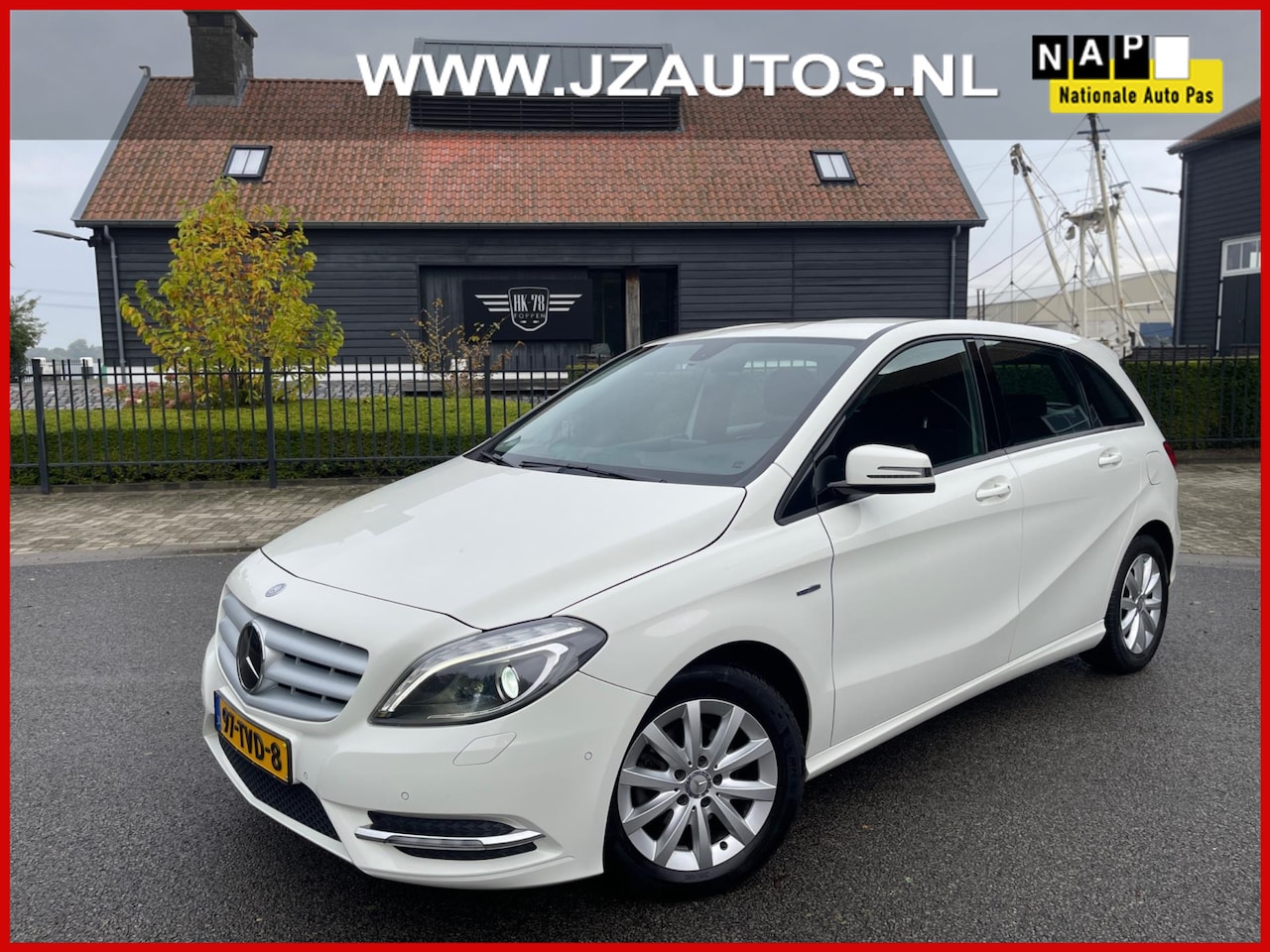 Mercedes-Benz B-klasse - 180 AMBITION AUTOMAAT NAVIGATIE LED-XENON LM VELGEN - AutoWereld.nl