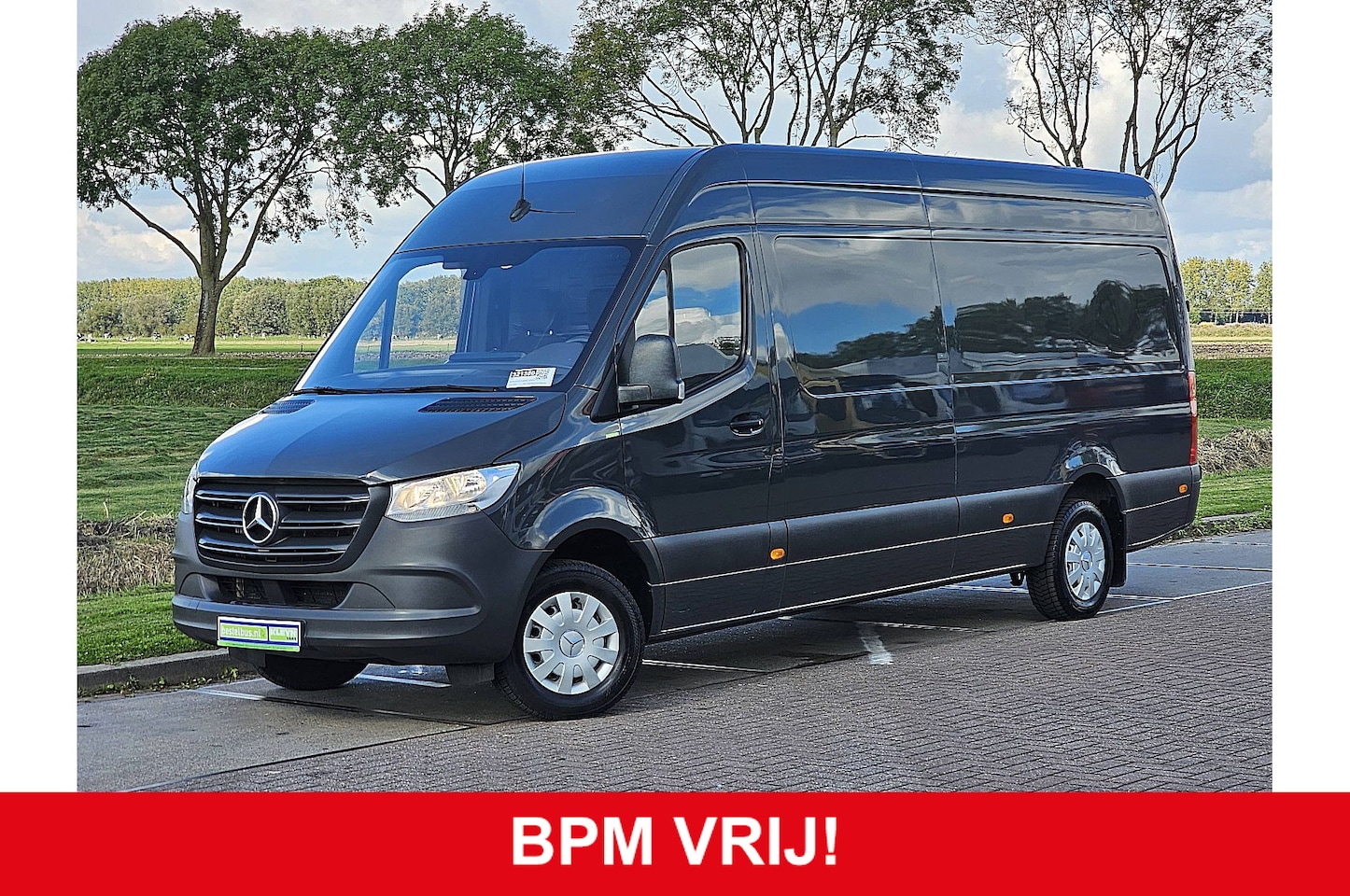 Mercedes-Benz Sprinter - 315 L3H2 RWD Mbux Euro6 Airco Camera Trekhaak 150Pk! - AutoWereld.nl