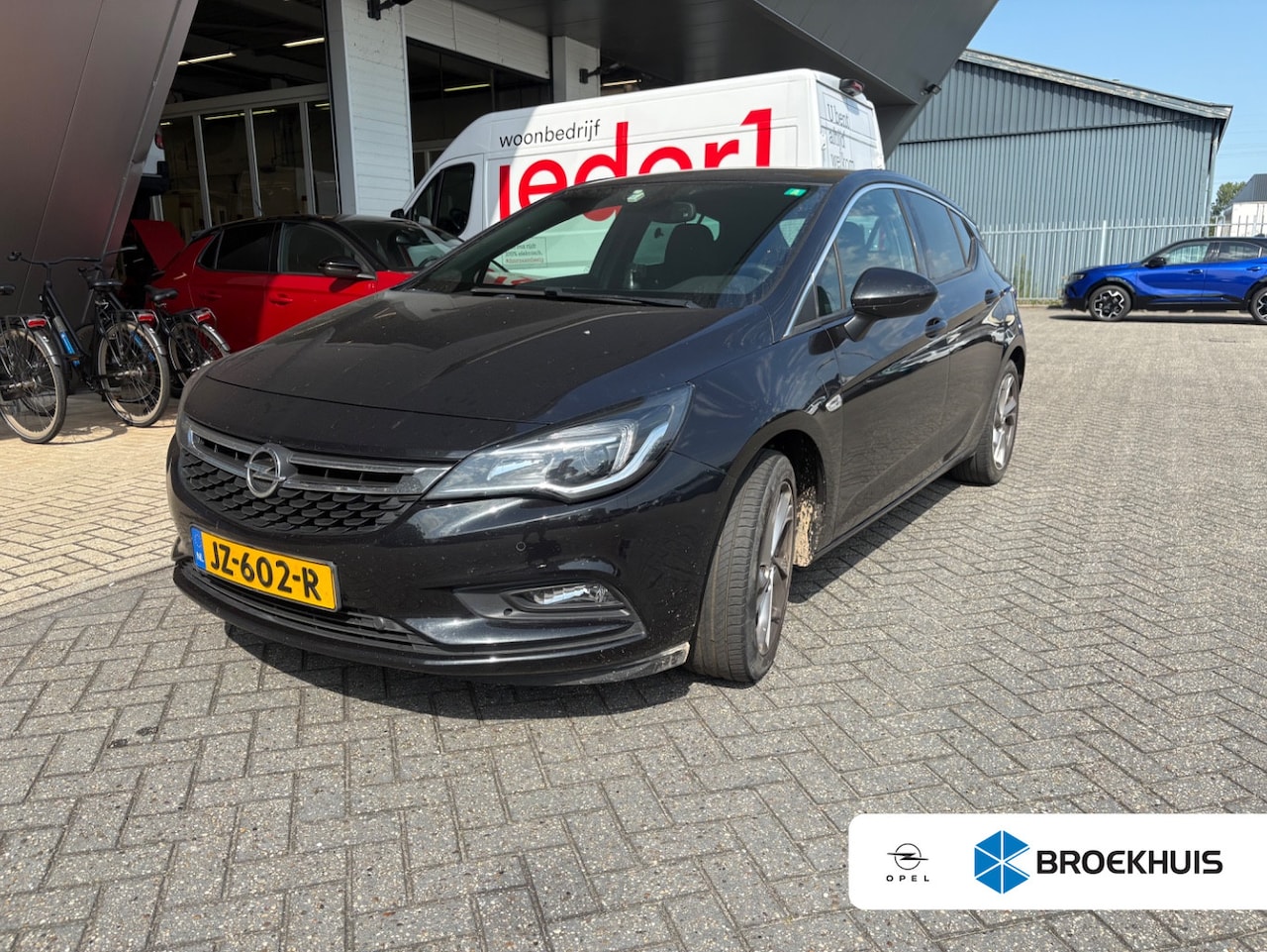 Opel Astra - 1.4 Business+ | Metaalkleur | Trekhaak (afneembaar) - AutoWereld.nl