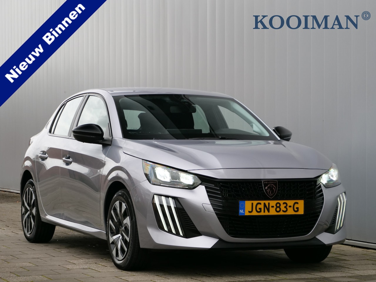 Peugeot 208 - 1.2 PureTech 100 Pk Active Apple Carplay / Navigatie / DAB / PDC - AutoWereld.nl