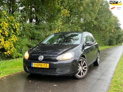 Volkswagen Golf - 1.6 Comfortline | Airco Nu € 2.500,