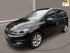 Volkswagen Touran - 1.4 TSI Connected 150 Pk 7 Persoons Automaat Airco Navi Xenon Leer Panodak Nap