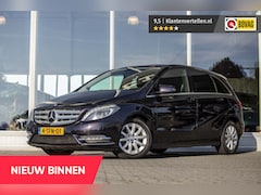 Mercedes-Benz B-klasse - 180 Ambition | Automaat | Bi-Xenon | Trekhaak | NL Auto